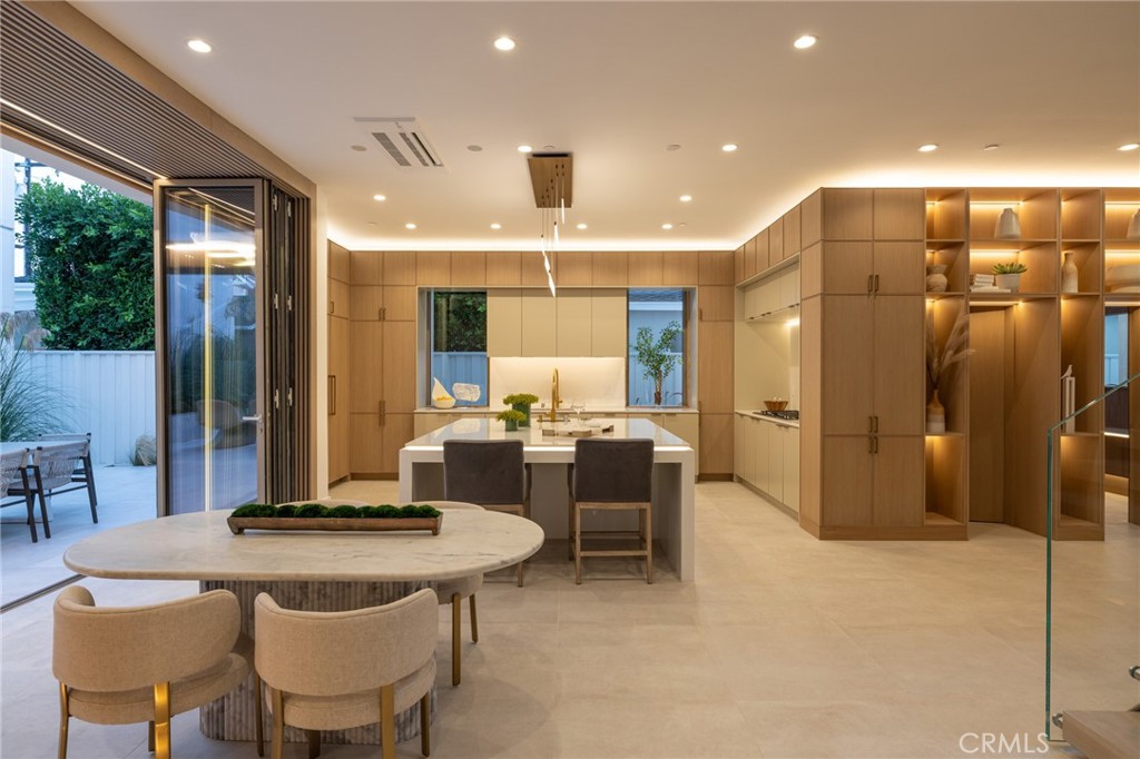 Newport Heights (NEWH) - Residential