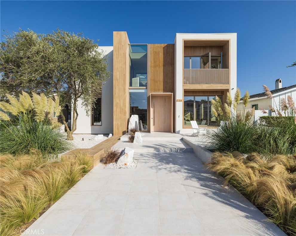 Newport Heights (NEWH) - Residential