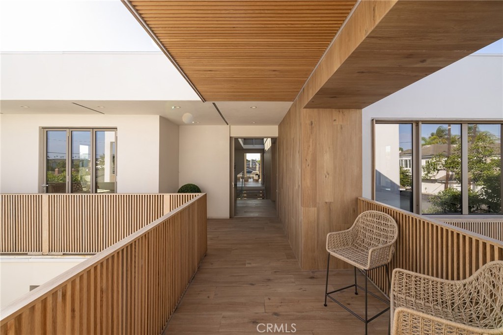 Newport Heights (NEWH) - Residential