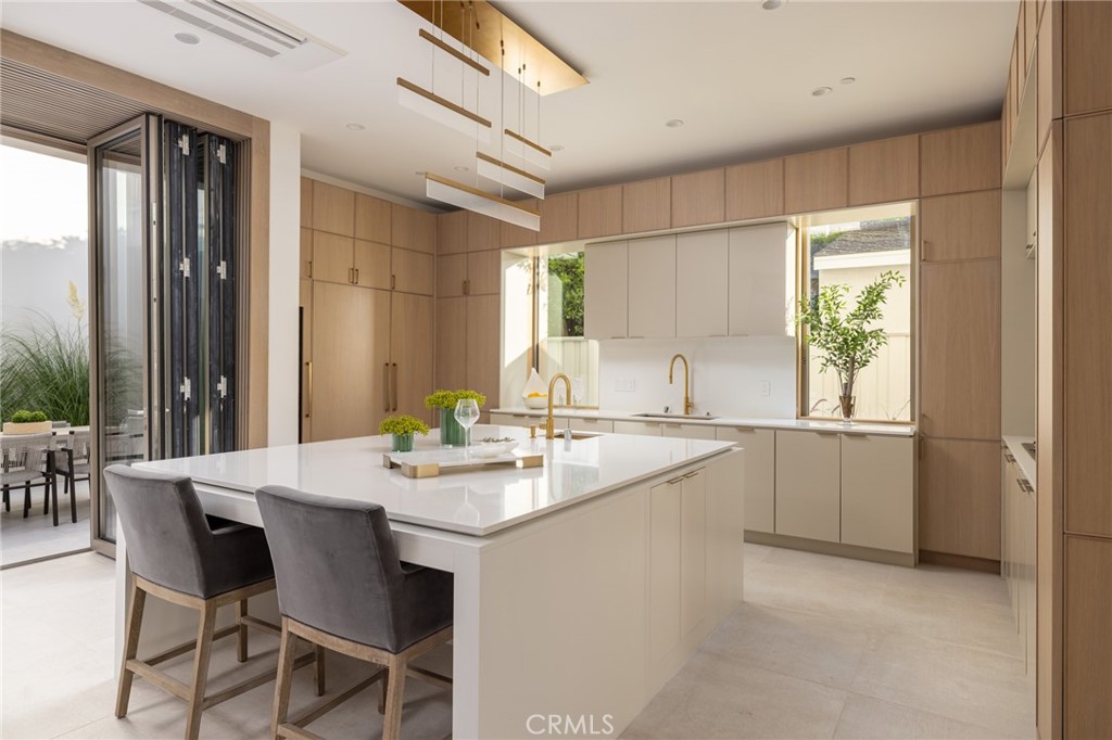 Newport Heights (NEWH) - Residential