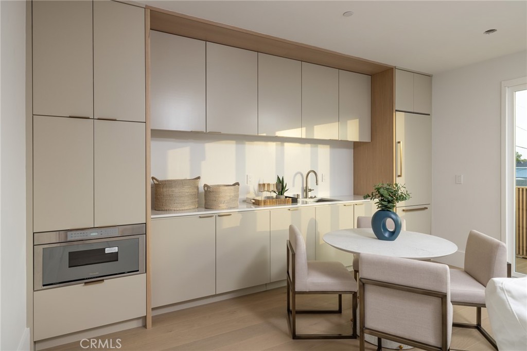 Newport Heights (NEWH) - Residential