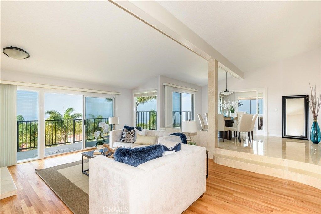 listing image 130727550866158987497