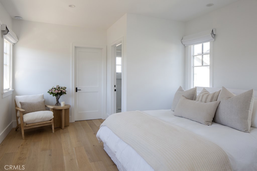 Newport Heights (NEWH) - Residential