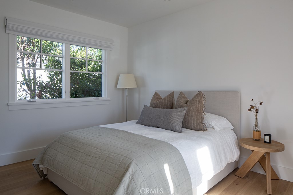 Newport Heights (NEWH) - Residential