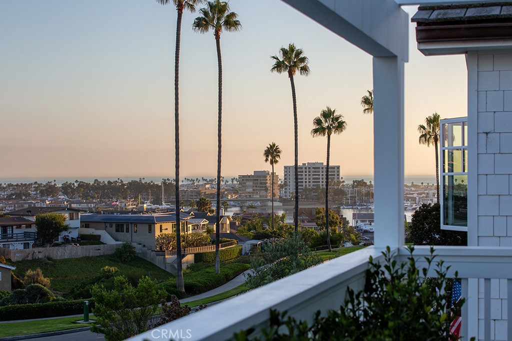 Newport Heights (NEWH) - Residential