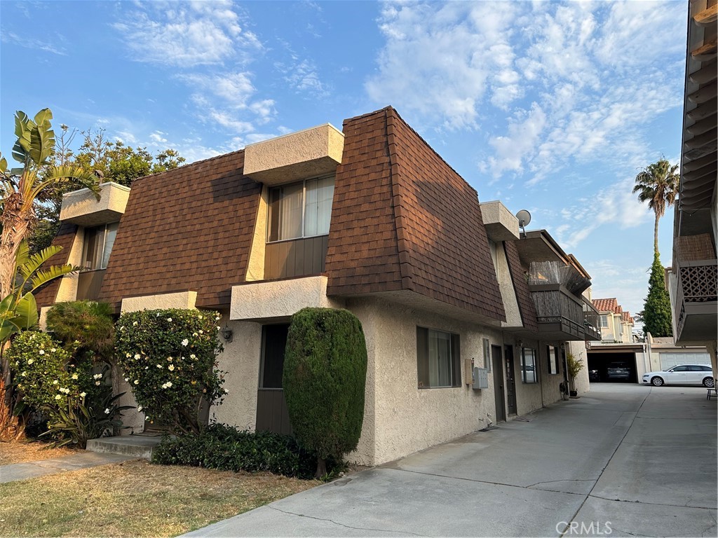 2220 Huntington Lane 4
