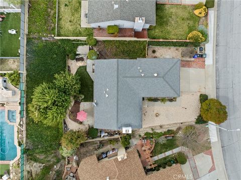 A home in Castaic