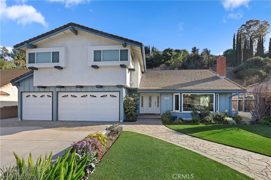 2048 Palisades Drive