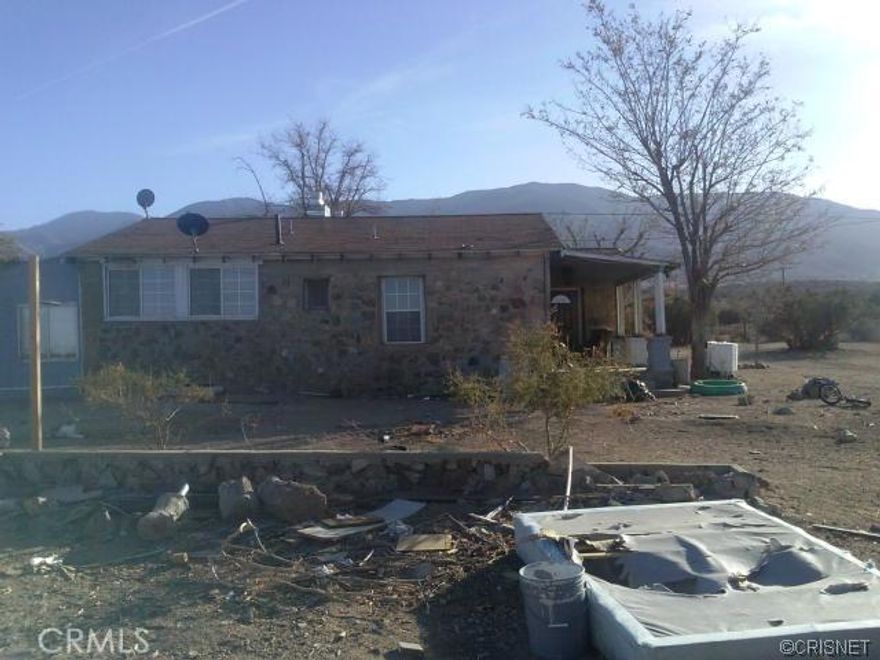 TWO BEDROOMS AND ONE BATH IN ALMOST TEN ACRES, VERY ACCESIBLE.                                                                                                           WATER USE AGREEMENT ON JUNE 20TH 1989, -DOC. LA:1989 0112535  TO GET WATER FROM FORMER OWNER AT NEIGHBOR PARCEL APN 3059-008-011   -THE FORMER

OWNERS  PROVIDED WATER TO BE DELIVERED AT CURRENT EXISTING TANK IN THIS PROPERTY,  BUT ACTUALLY, THERE ISN'T ENOUGHT WATER, TO DELIVER, AND TO SATISFY THE WATER DEMAND;  NEW BUYER TO INVESTIGATE, ALTERNATIVES TO HAVE WATER.