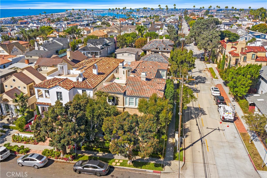 Corona del Mar South of PCH (CDMS) - Residential