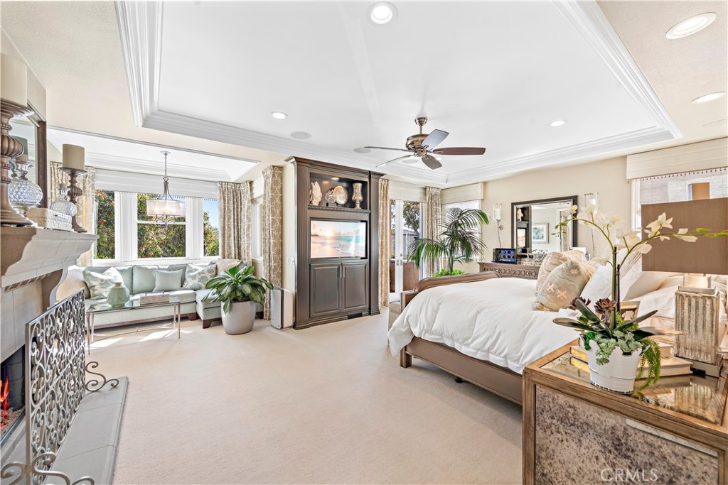 Corona del Mar South of PCH (CDMS) - Residential