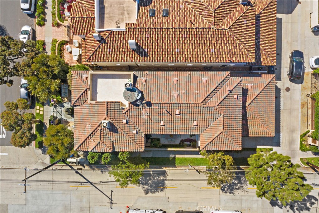 Corona del Mar South of PCH (CDMS) - Residential