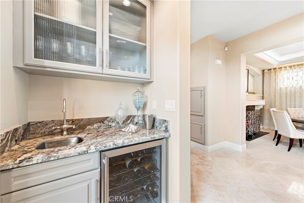 Corona del Mar South of PCH (CDMS) - Residential