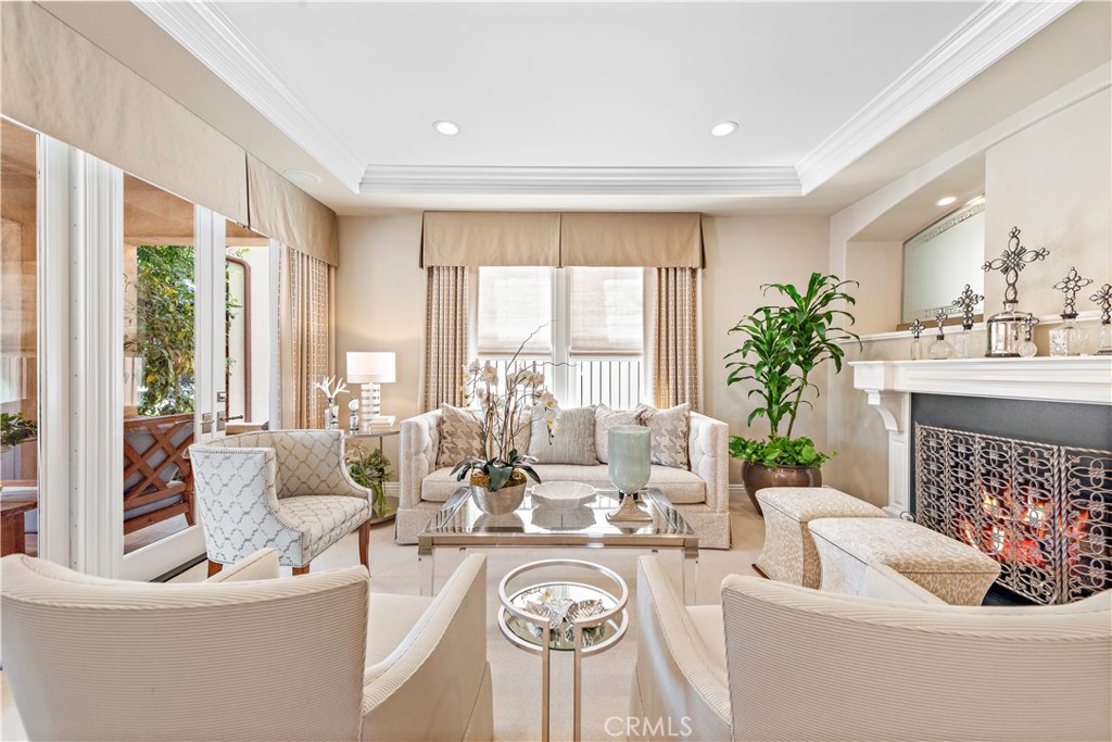 Corona del Mar South of PCH (CDMS) - Residential