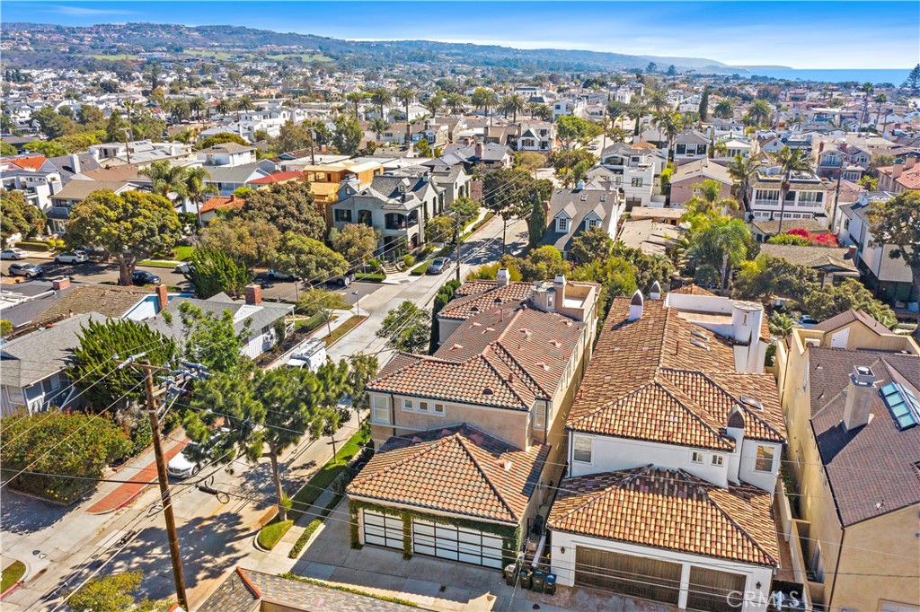 Corona del Mar South of PCH (CDMS) - Residential