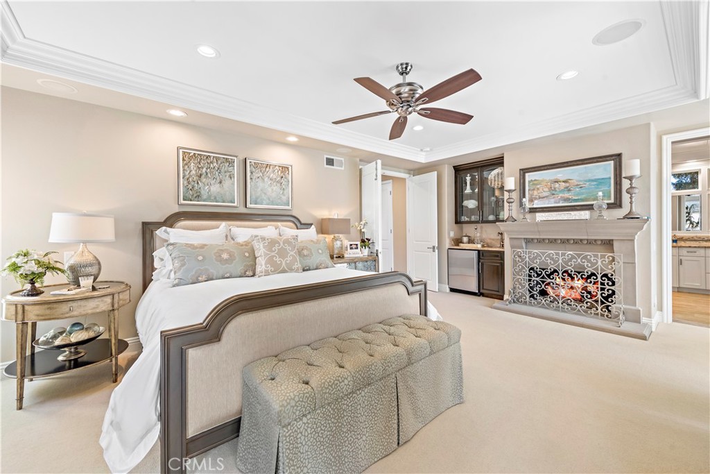 Corona del Mar South of PCH (CDMS) - Residential