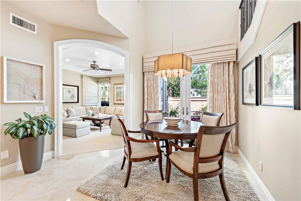 Corona del Mar South of PCH (CDMS) - Residential