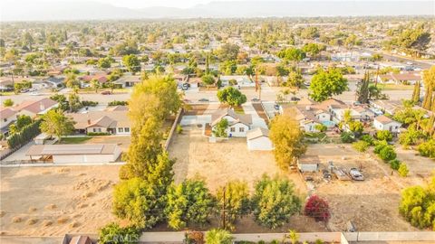 A home in Fontana