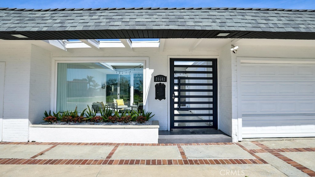 16602 wellington circle c-2