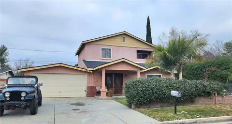 1049 E Galatea Street, Azusa, CA 91702 - MLS#: CV25026244