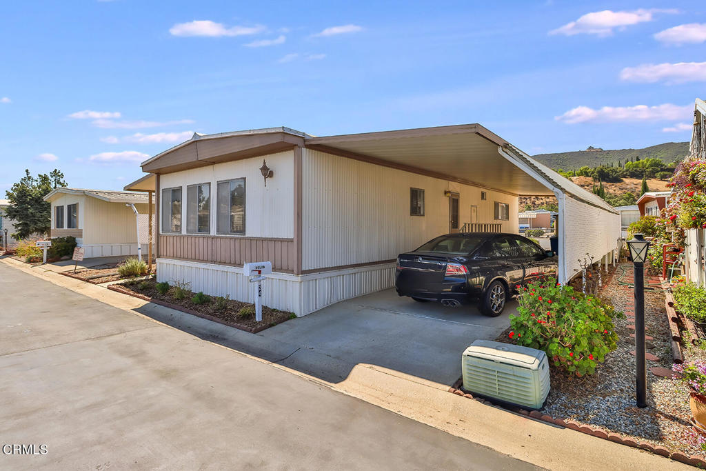 Photo 3 of 30 of 24 Robertson Way 24 mobile home
