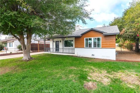 A home in Azusa