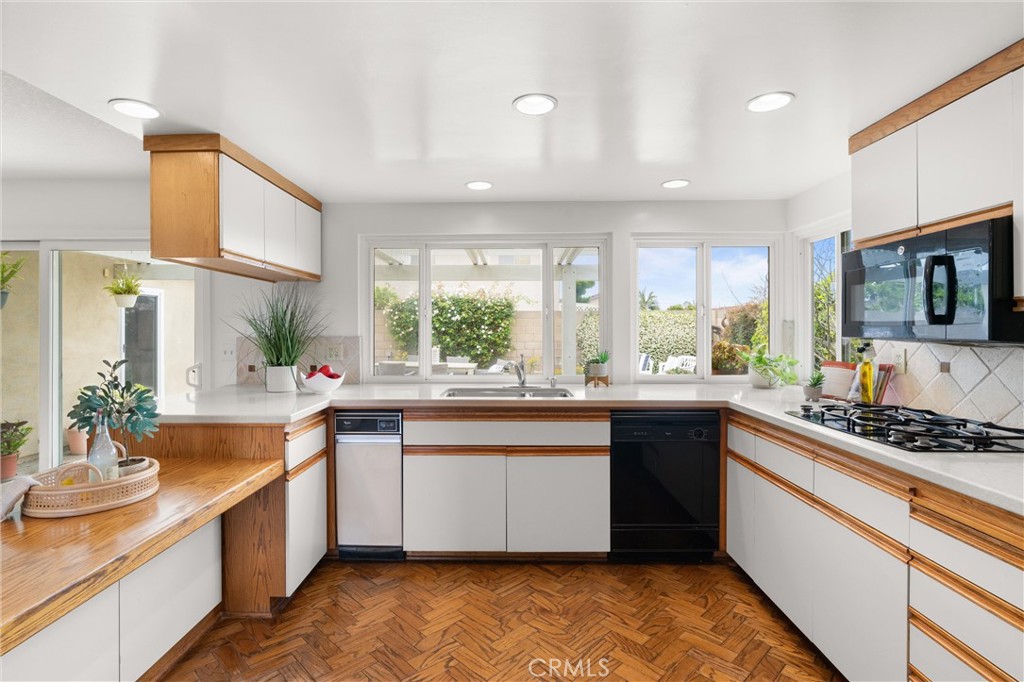 Park Huntington (PKHU) - Residential