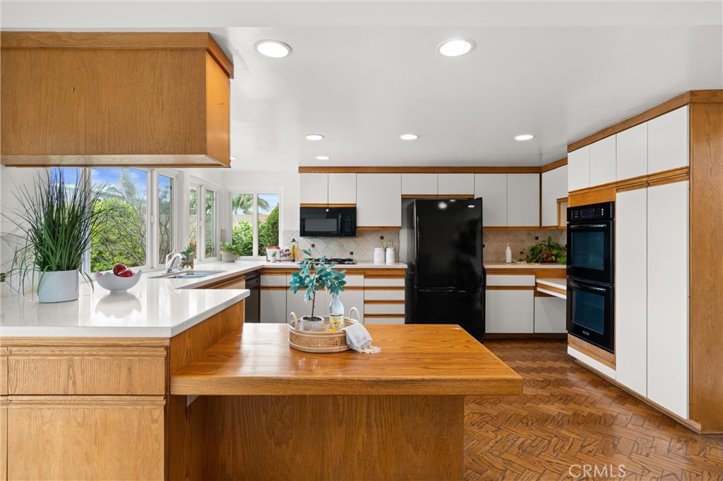 Park Huntington (PKHU) - Residential