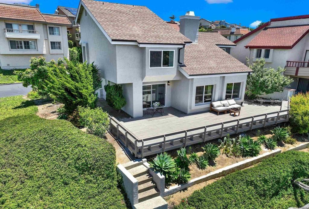 listing image 130720516168866205512