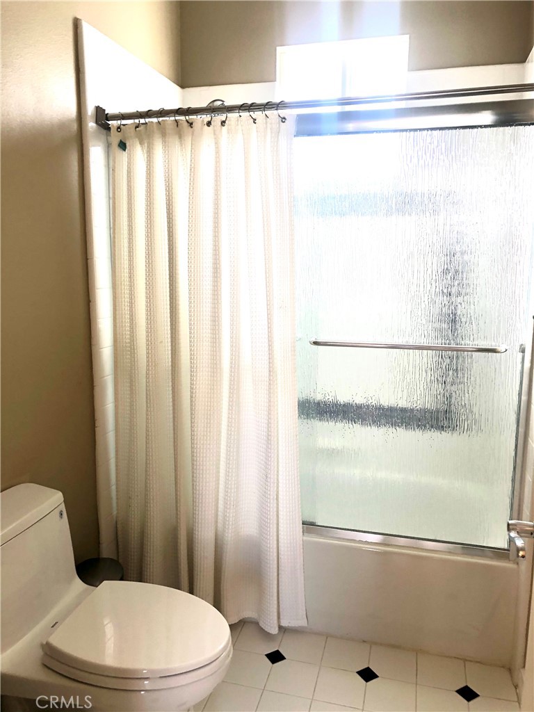 Highlands (HISR) - Residential Lease