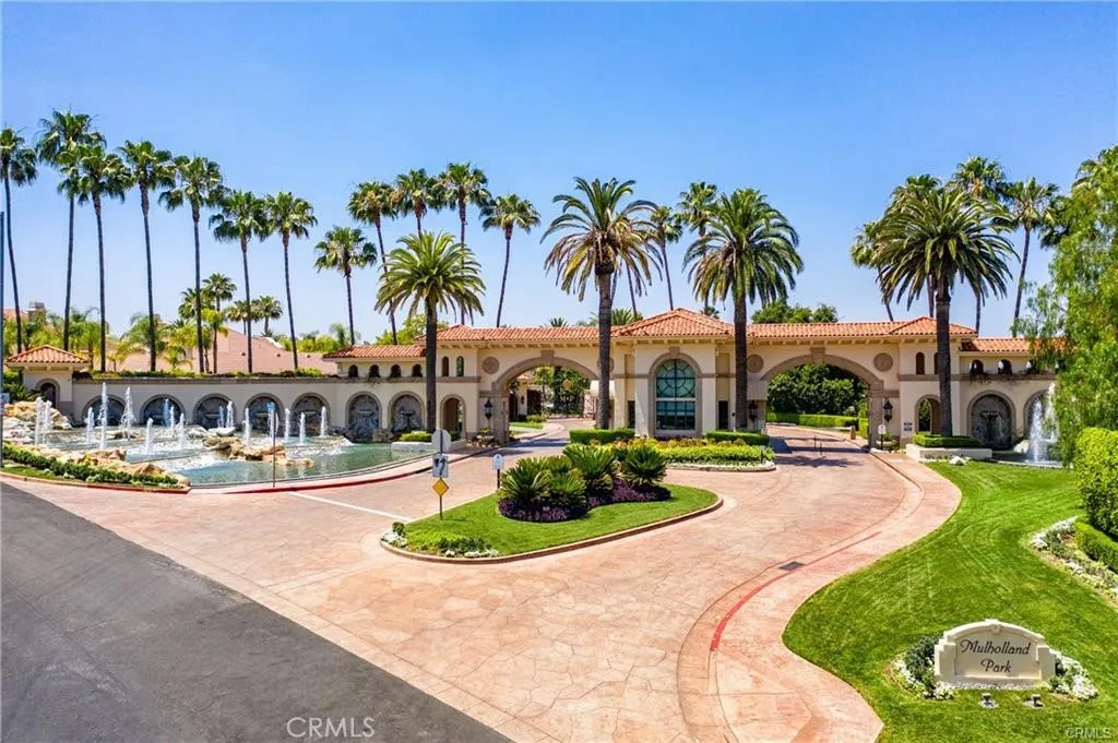 Tarzana, California 91356, United States, 4 Bedrooms Bedrooms, ,5 BathroomsBathrooms,Residential,Active,55850 Tarzana, California 91356, United States, 4 Bedrooms Bedrooms, ,5 BathroomsBathrooms,Residential,Active,55850