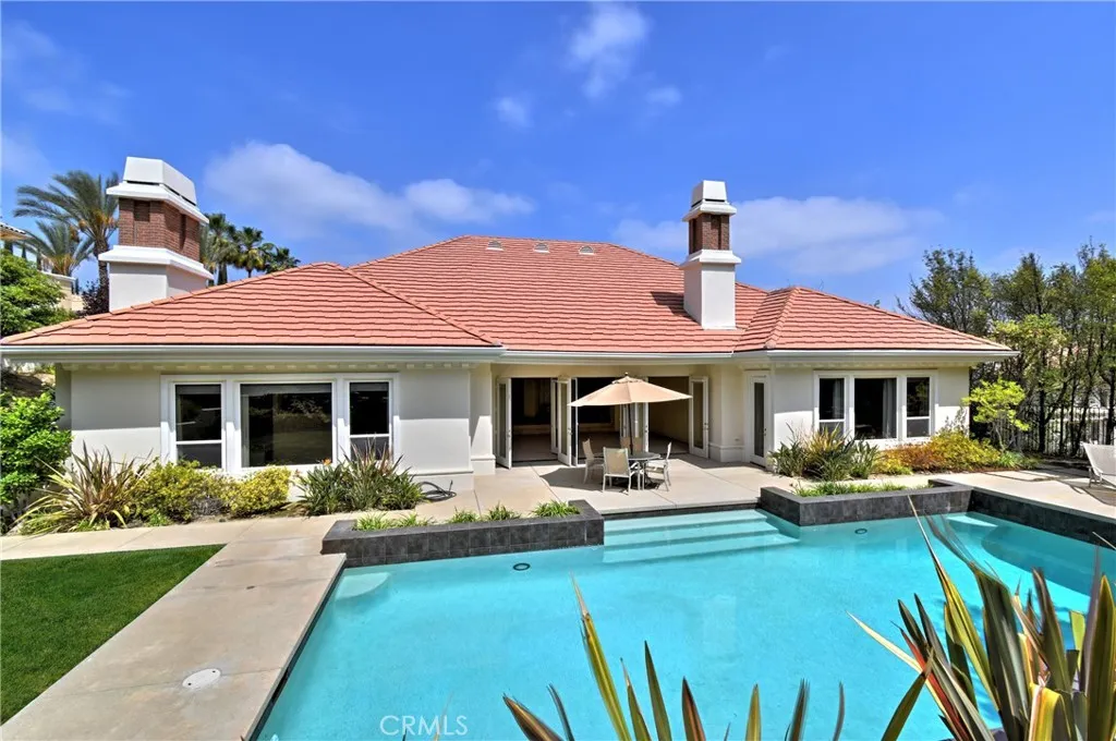 Tarzana, California 91356, United States, 4 Bedrooms Bedrooms, ,5 BathroomsBathrooms,Residential,Active,55850