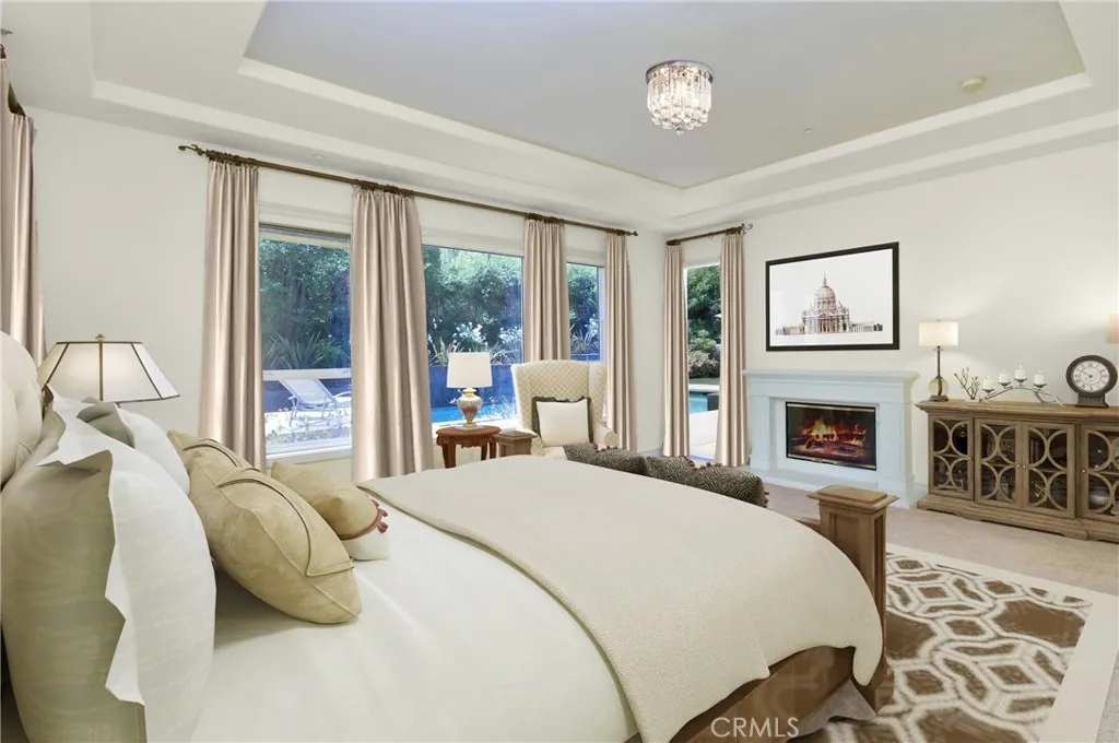 Tarzana, California 91356, United States, 4 Bedrooms Bedrooms, ,5 BathroomsBathrooms,Residential,Active,55850