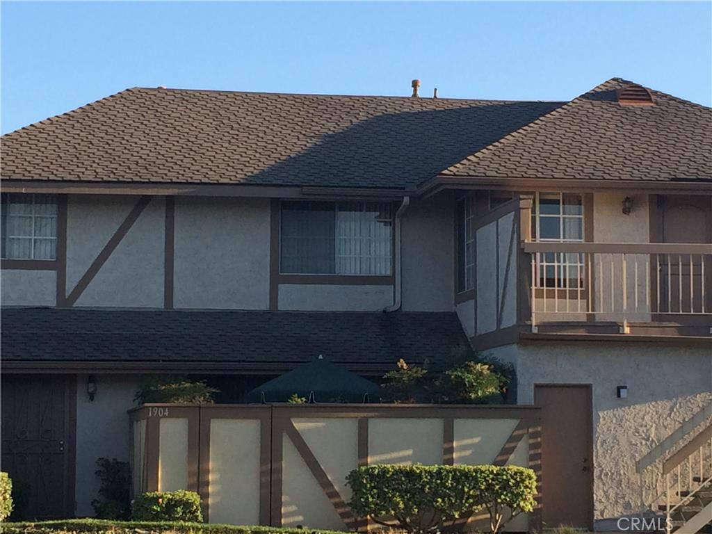 Very nice three bedroom and 2 bath condo in desireable Hacienda Pines gated community.