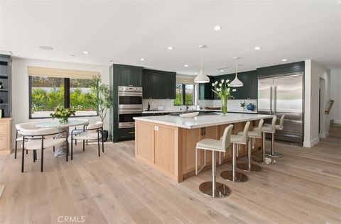 2626 Basswood Street Newport Beach CA 92660