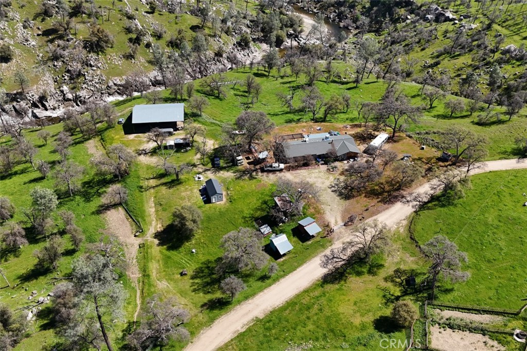 39249 Road 800
