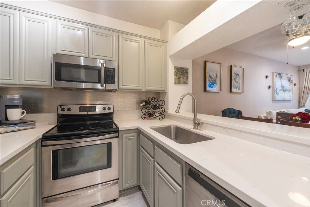 20371 bluffside circle 101