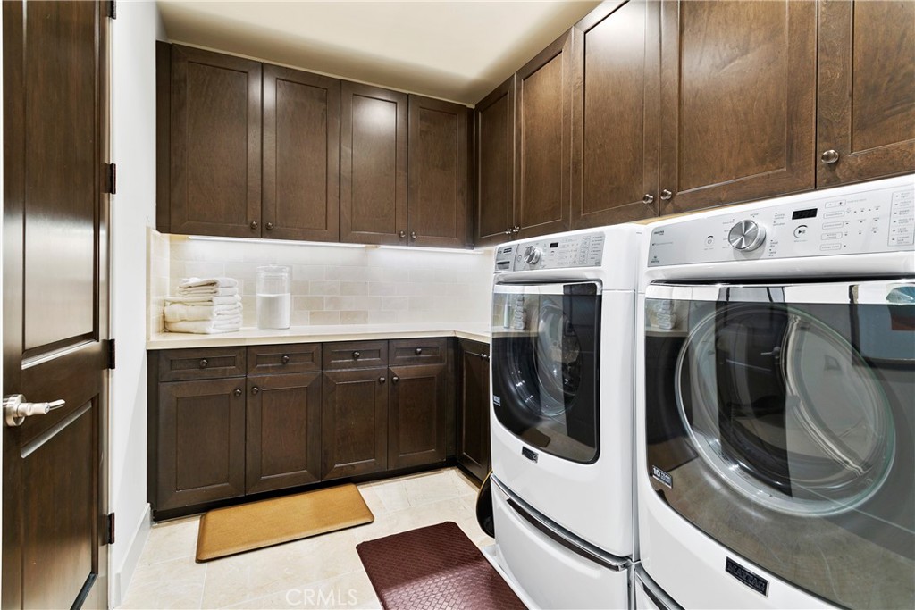 The Grand Monarch - Residential