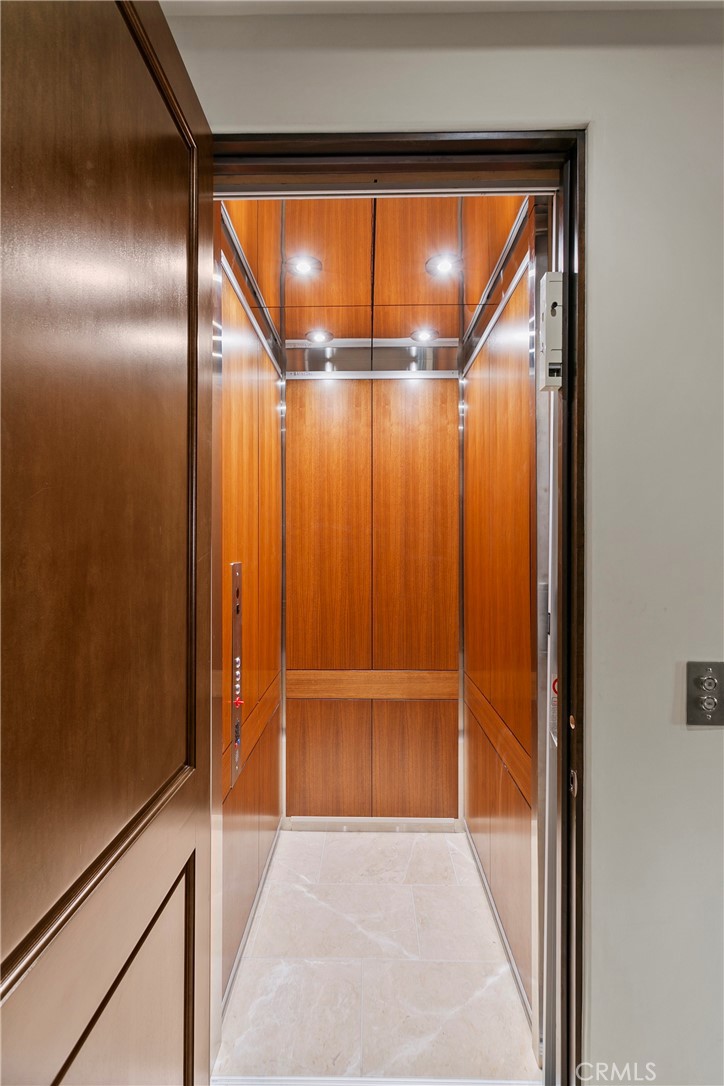 The Grand Monarch - Residential