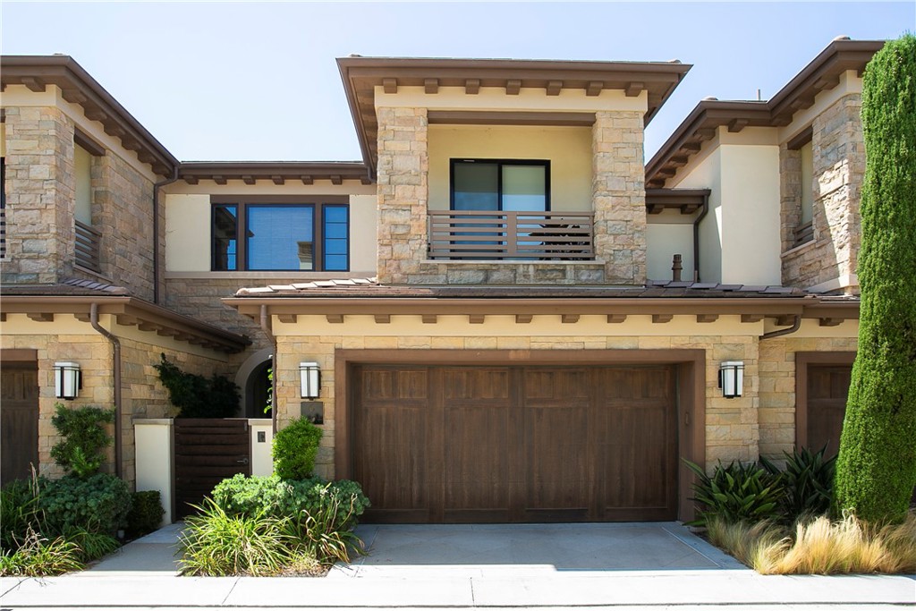 The Grand Monarch - Residential