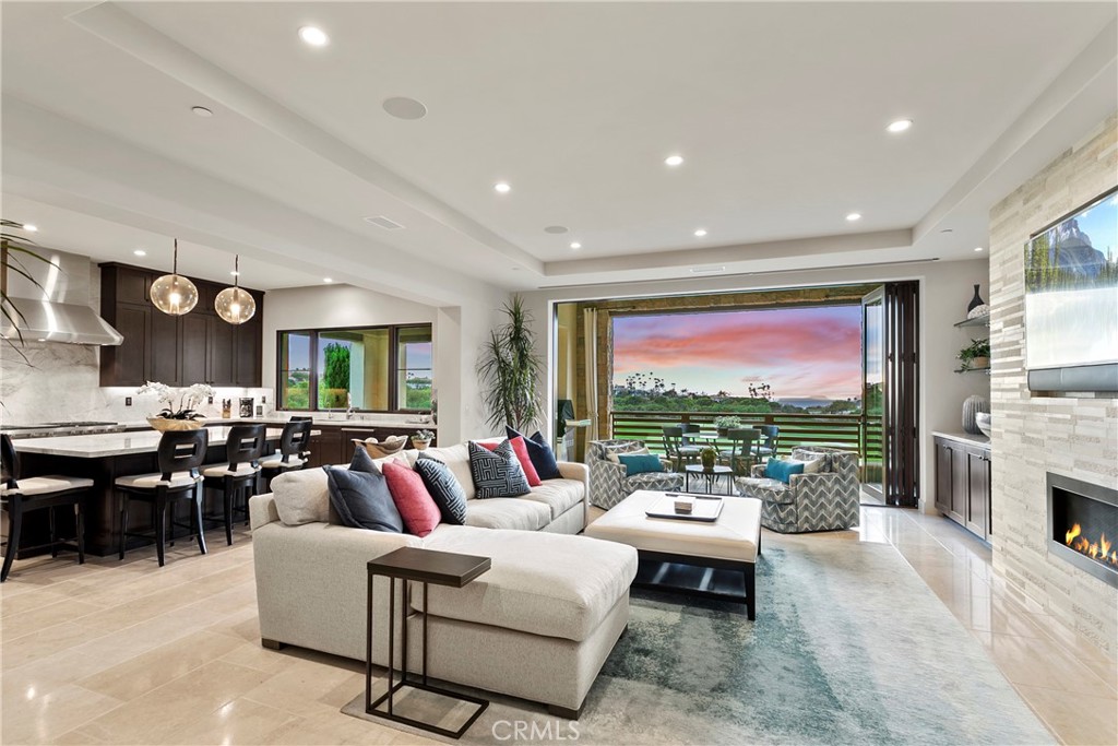 The Grand Monarch - Residential