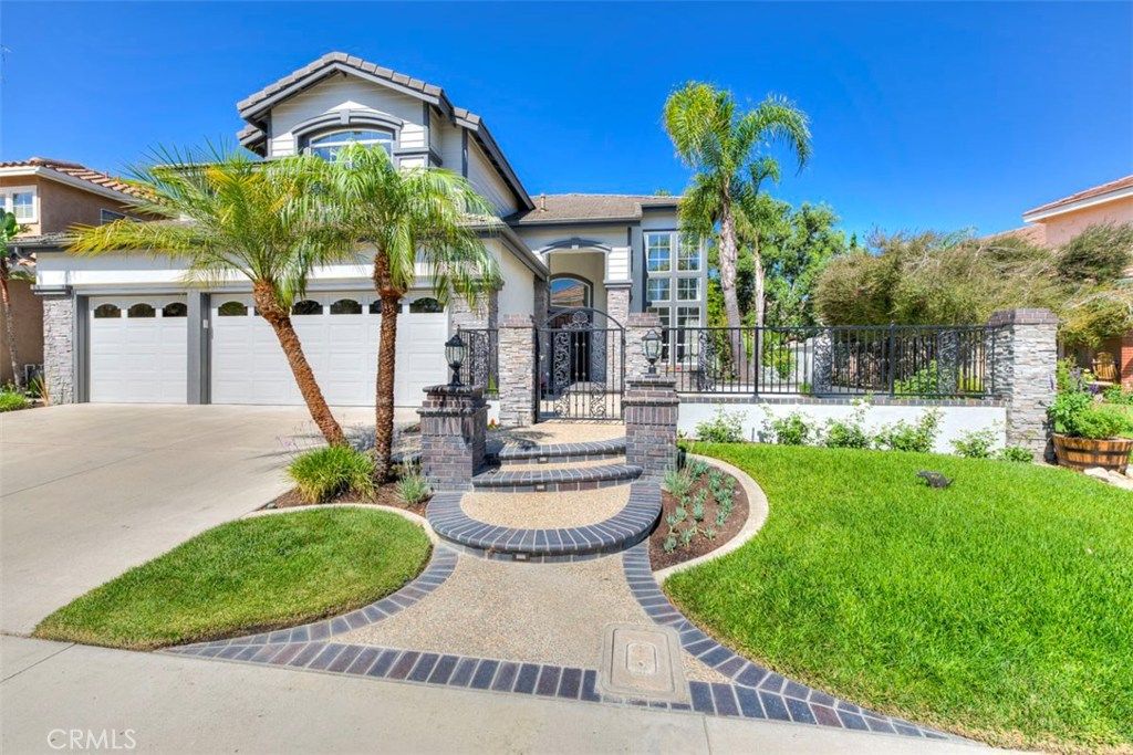 listing image 130725479922095906505