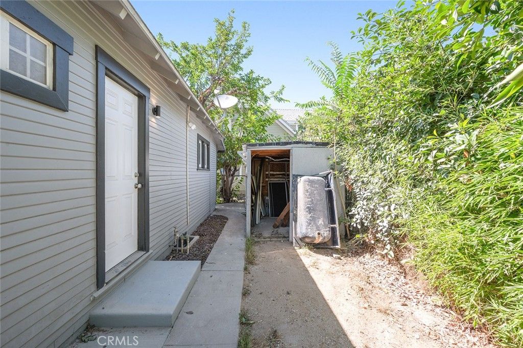 listing image 130723800264687988876