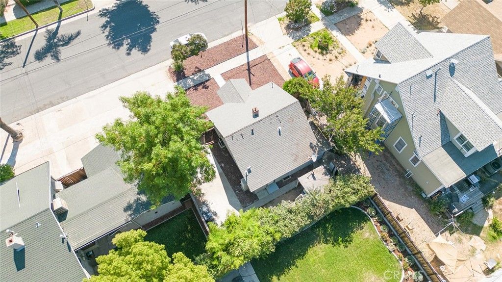 listing image 130729040949308796819