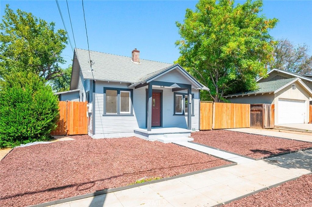 listing image 130725033011276030978