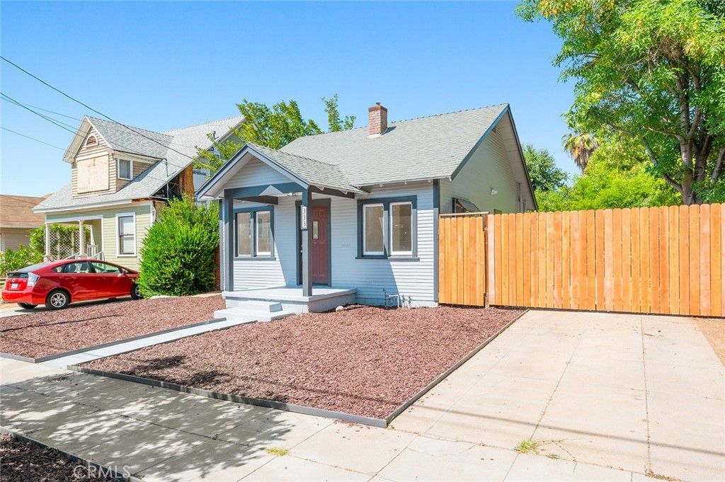 listing image 130726066508887065676