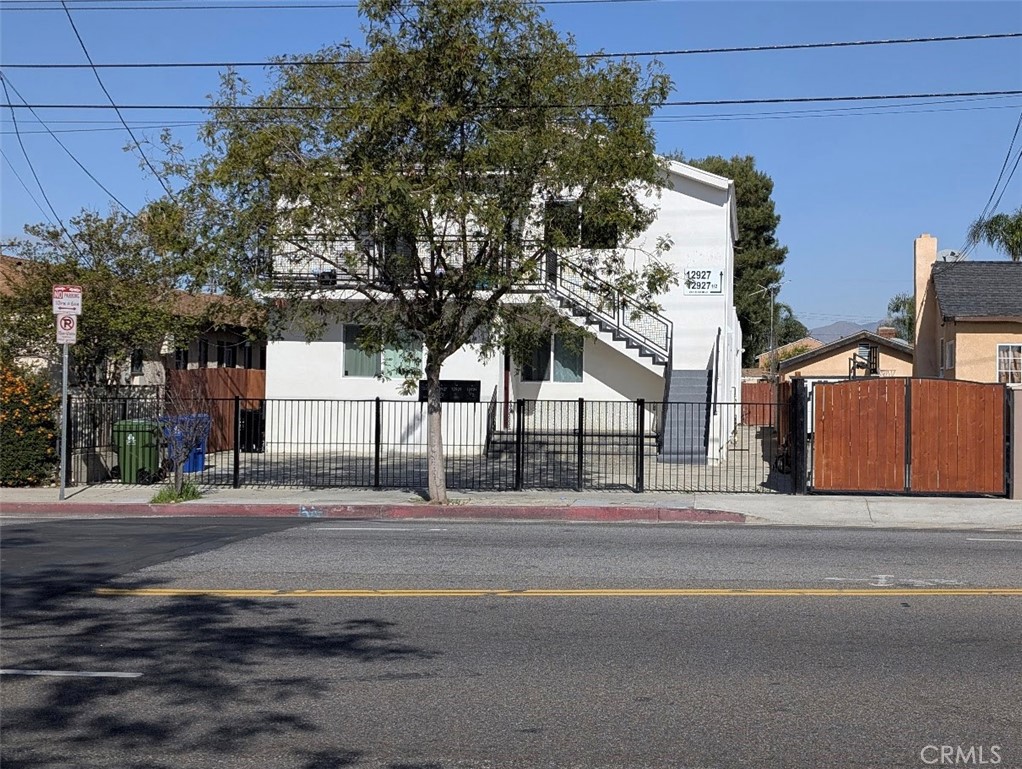 12929 Van Nuys Boulevard