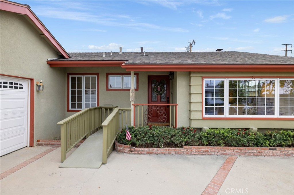 810 Inola Court