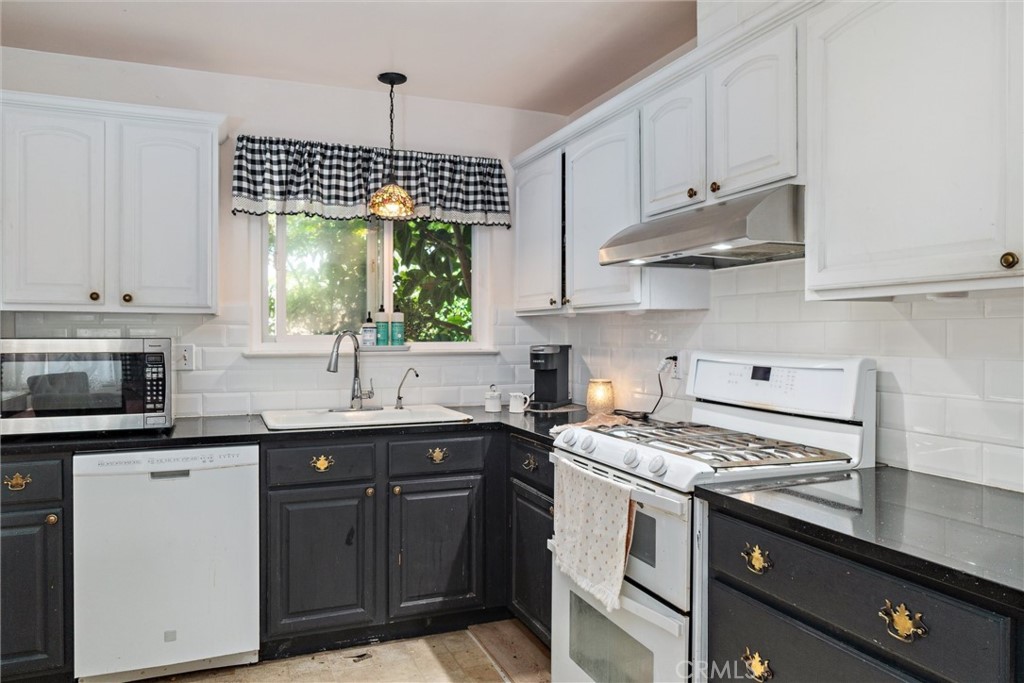 North West Lmpc(49) - Residential