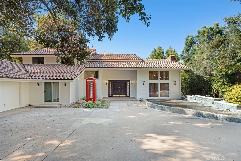 119 W Bell Canyon Road